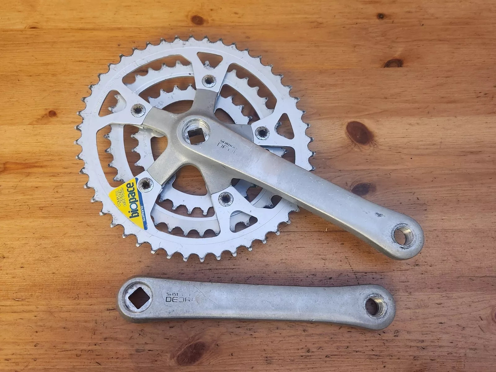 Shimano Deore MT60 Crankset 175mm 48 38 28 Biopace Chainrings Vintage Velo Venice