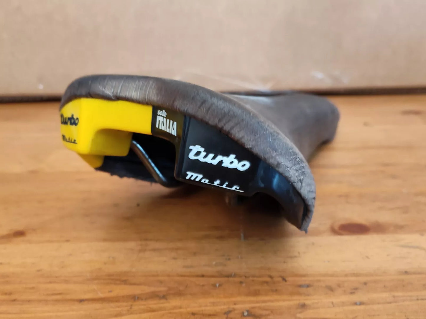 Selle Italia Turbo Turbomatic Brown Textured Leather
