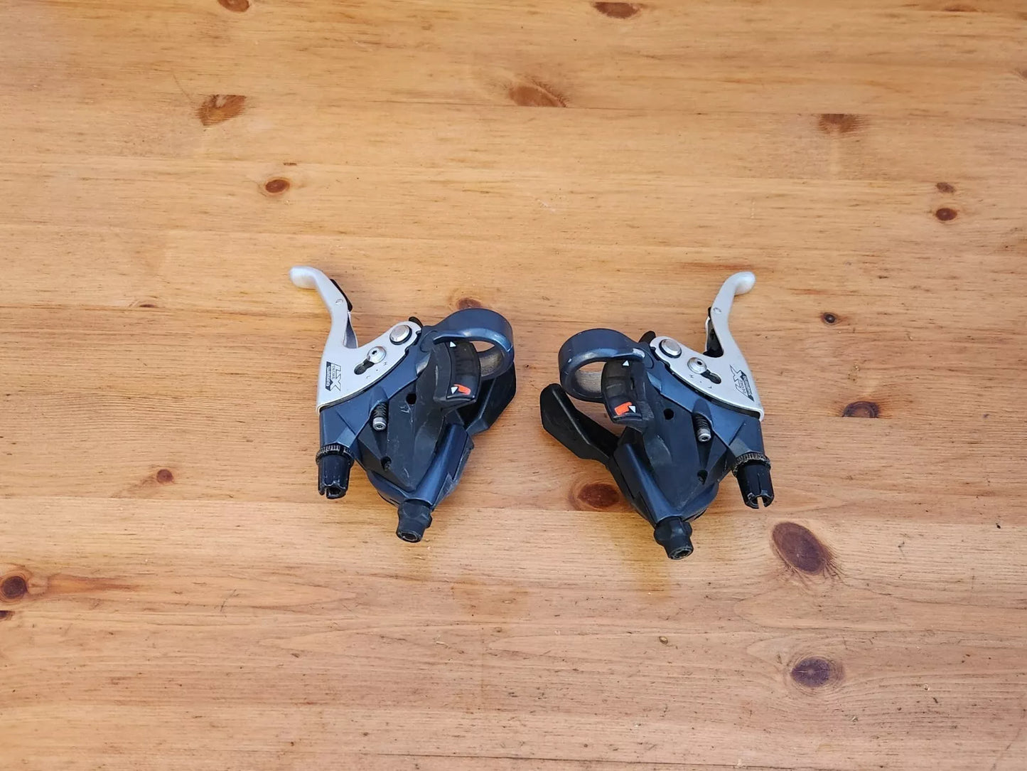 Shimano Deore LX ST-M570 Shifter Brake Lever Combo 3x9 STI Set Speed MTB
