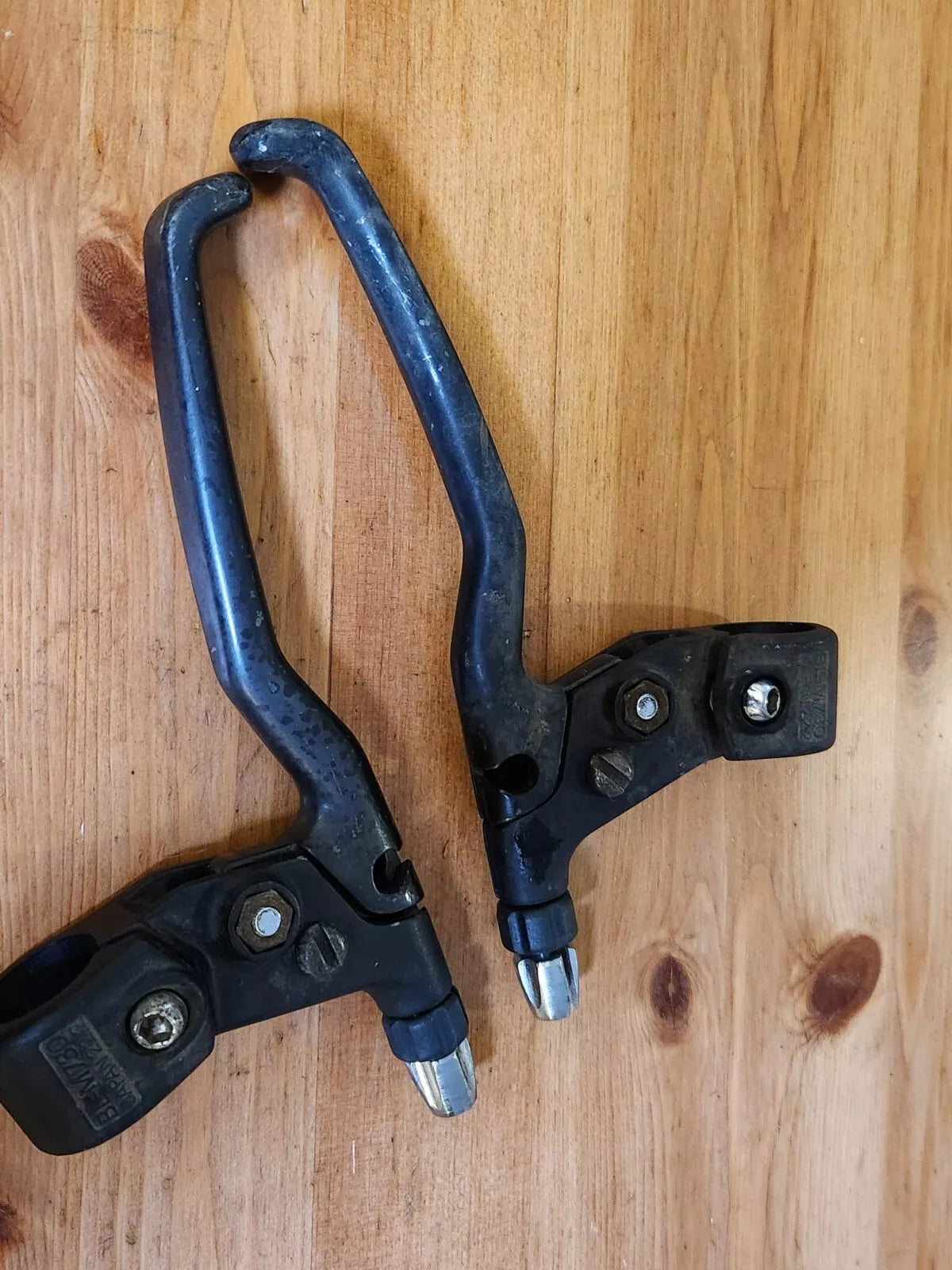 Shimano Deore XT M730 Brake Levers