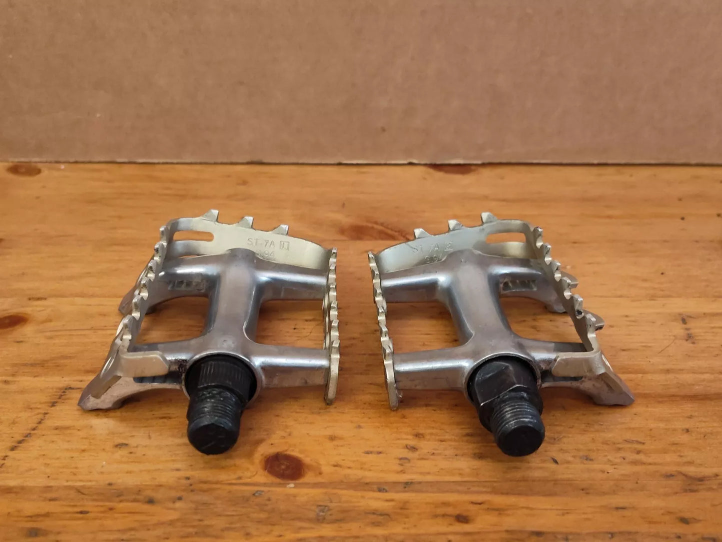 Tioga Surefoot VII Vintage Pedals