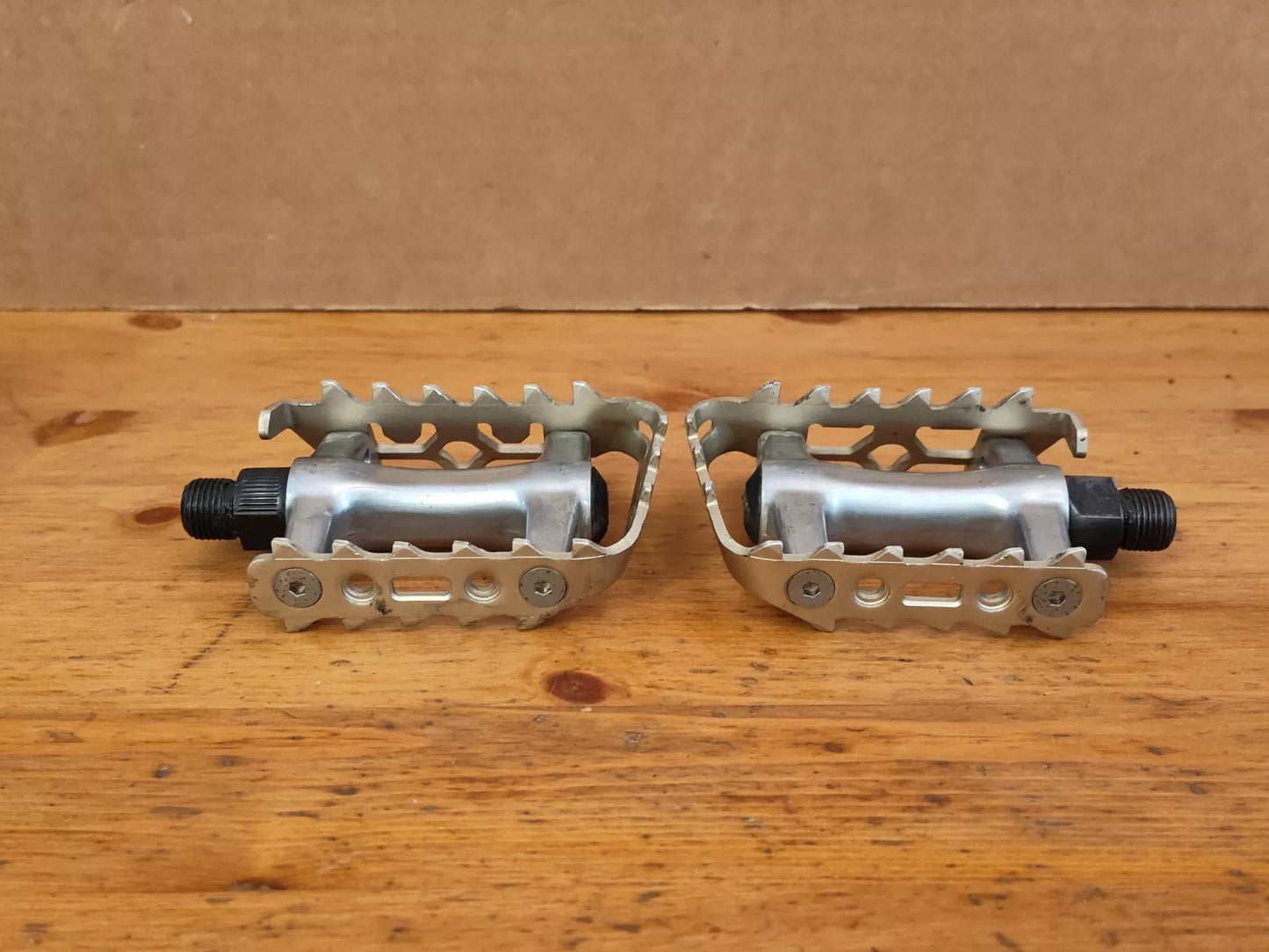 Tioga Surefoot VII Vintage Pedals