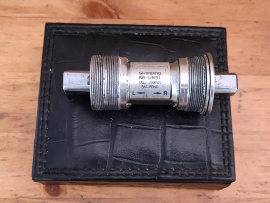 Shimano UN91 Bottom Bracket XTR M900 107 68 1.37x24